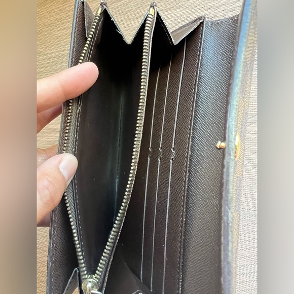 Authentic Damier Ebene Louis Vuitton Long Wallet #2 - Picture 12 of 16
